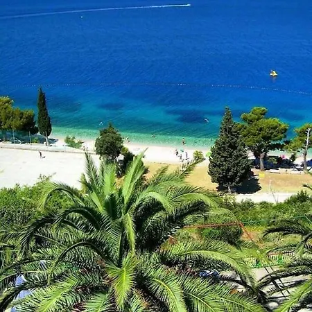 Evala * Split