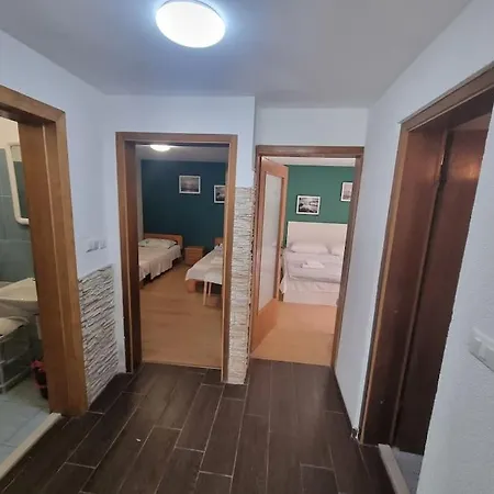 Evala Apartment *